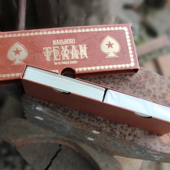 Collectible Marlboro Texan Poker Cards in Mint Condition - Unopened Deck - Picture 5 of 9